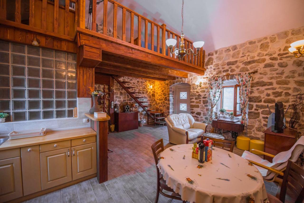 Mediteraneo Villa Kaluderovici ภายนอก รูปภาพ
