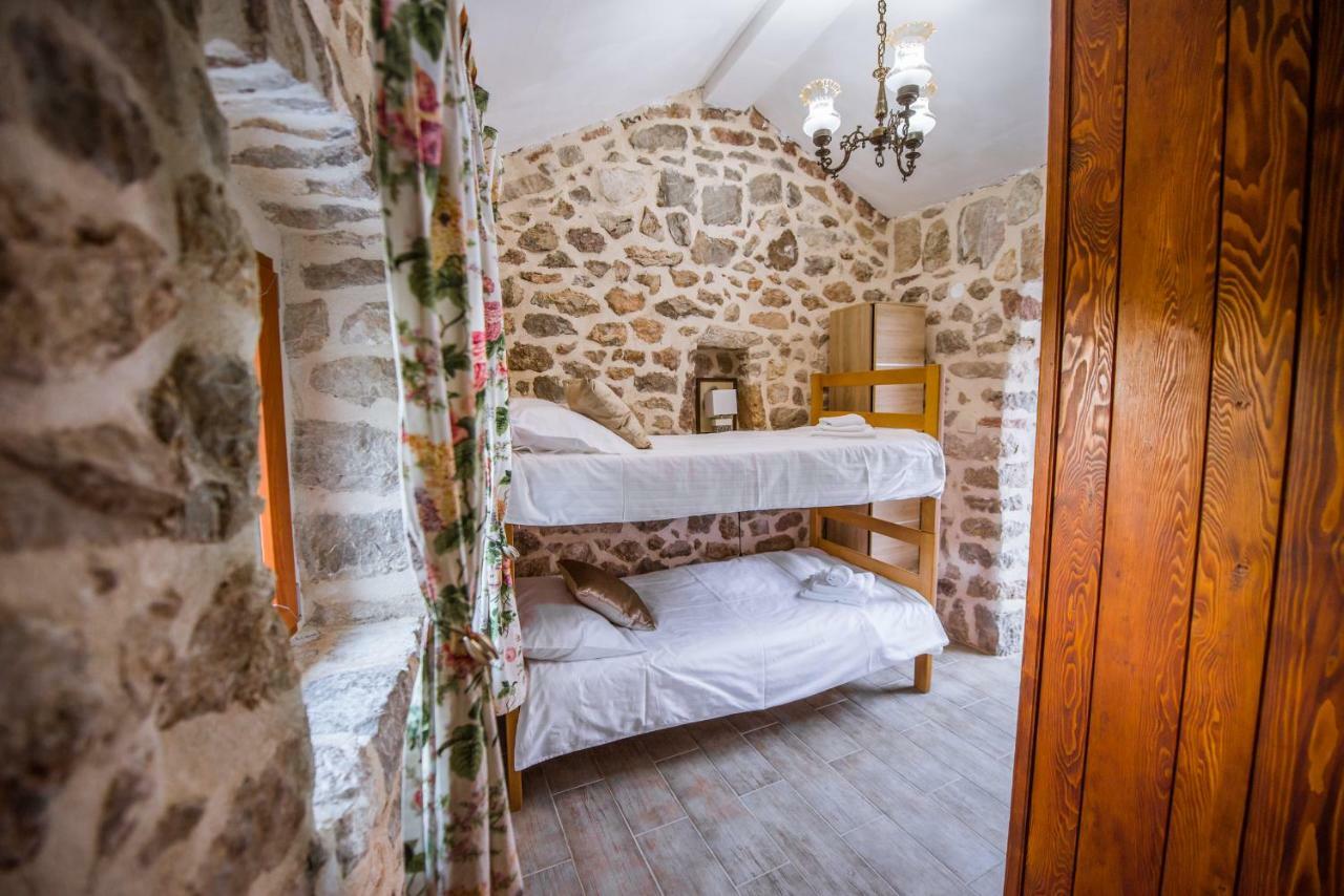 Mediteraneo Villa Kaluderovici ภายนอก รูปภาพ